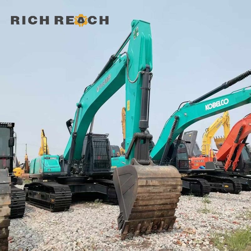 Massive counterweight of a 2017 Kobelco SK350LC excavator, priced at $34,722